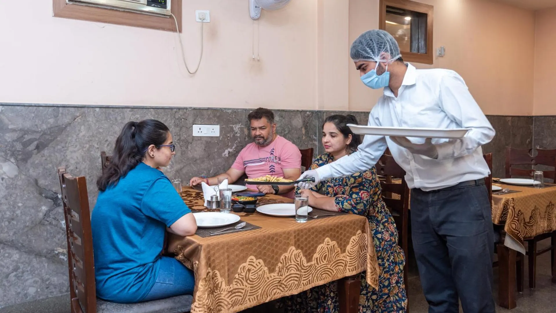 Hotel Royal Inn Igi New Delhi